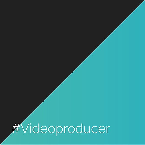 EXPERTISEN 👌🏼🥇

• Videoproduktion
• Postproduktion
• Kamera
• Design 

#expertise #videoproducer #content #camerawoman...